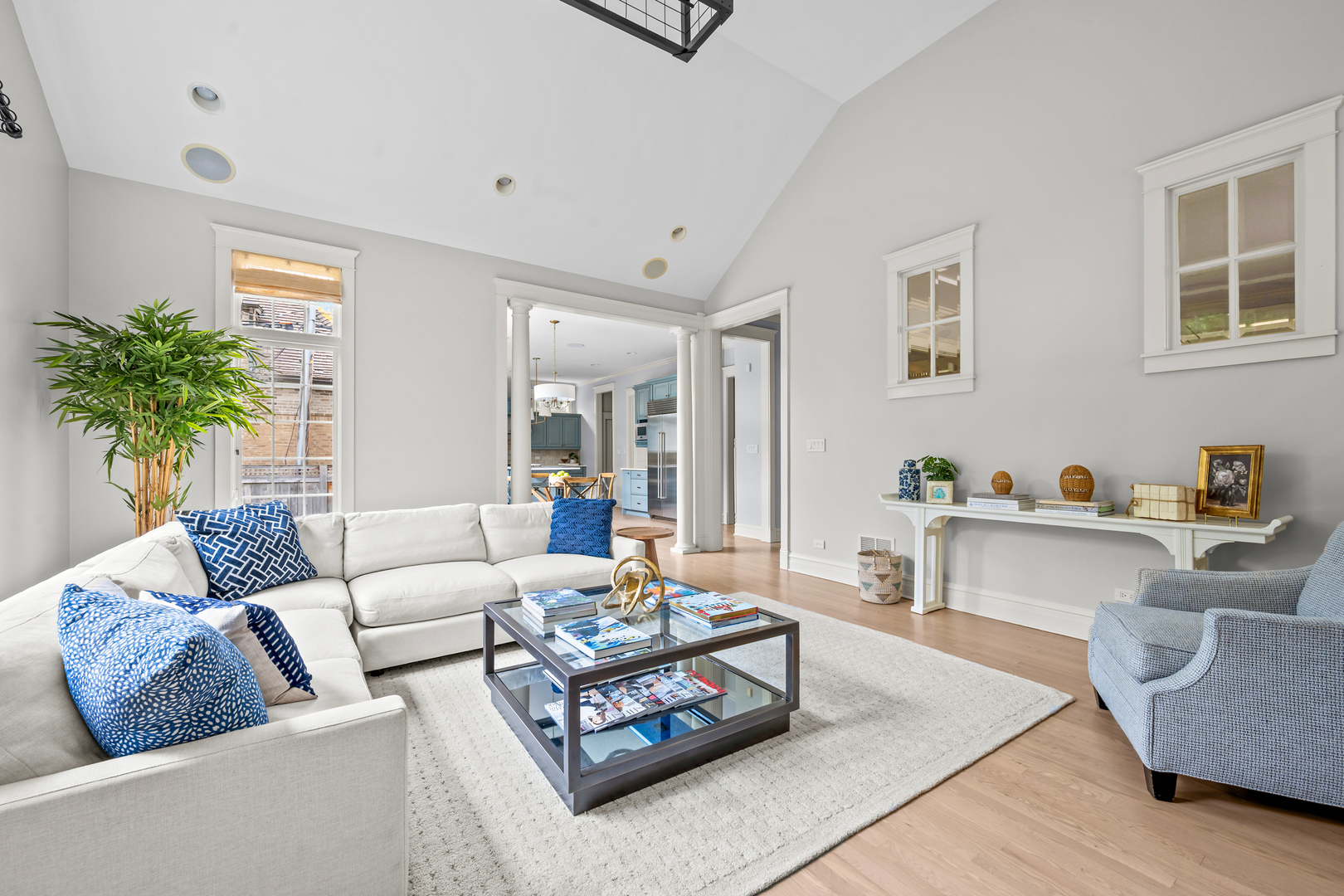 512 Elmwood Ave Wilmette, IL 60091