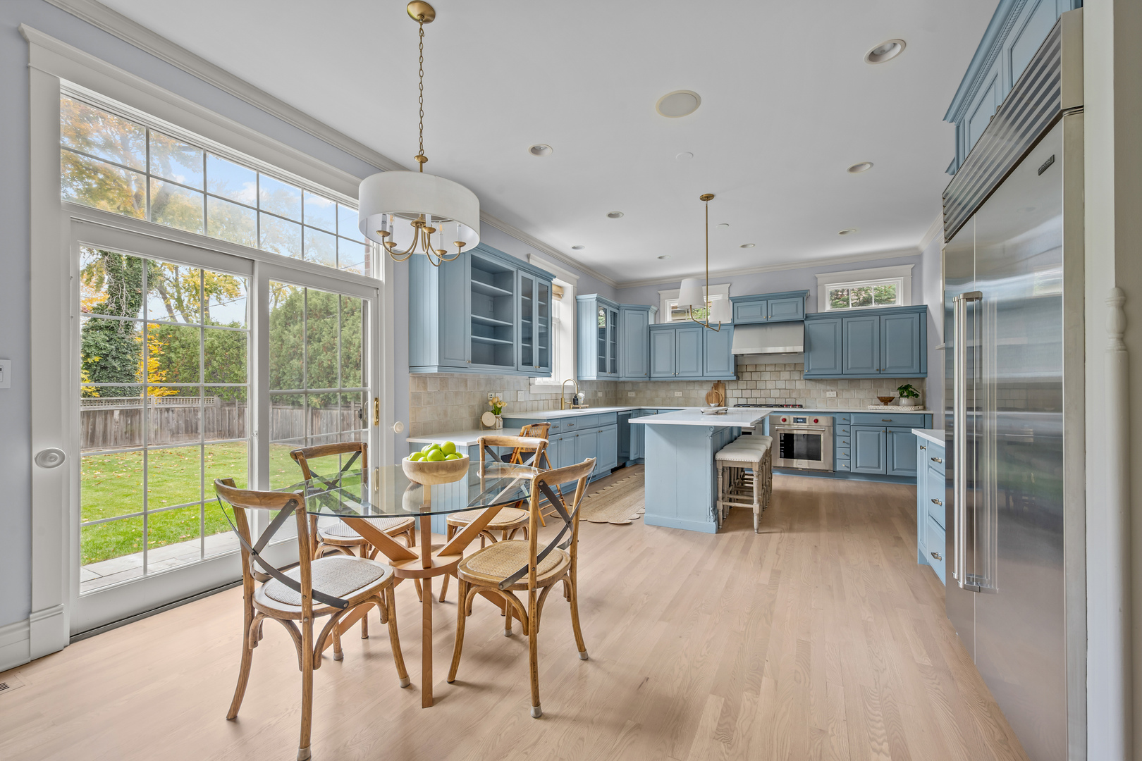 512 Elmwood Ave Wilmette, IL 60091