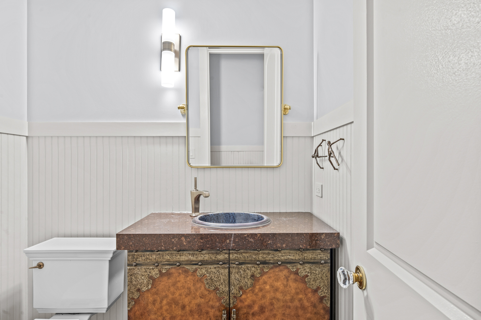 512 Elmwood Ave Wilmette, IL 60091