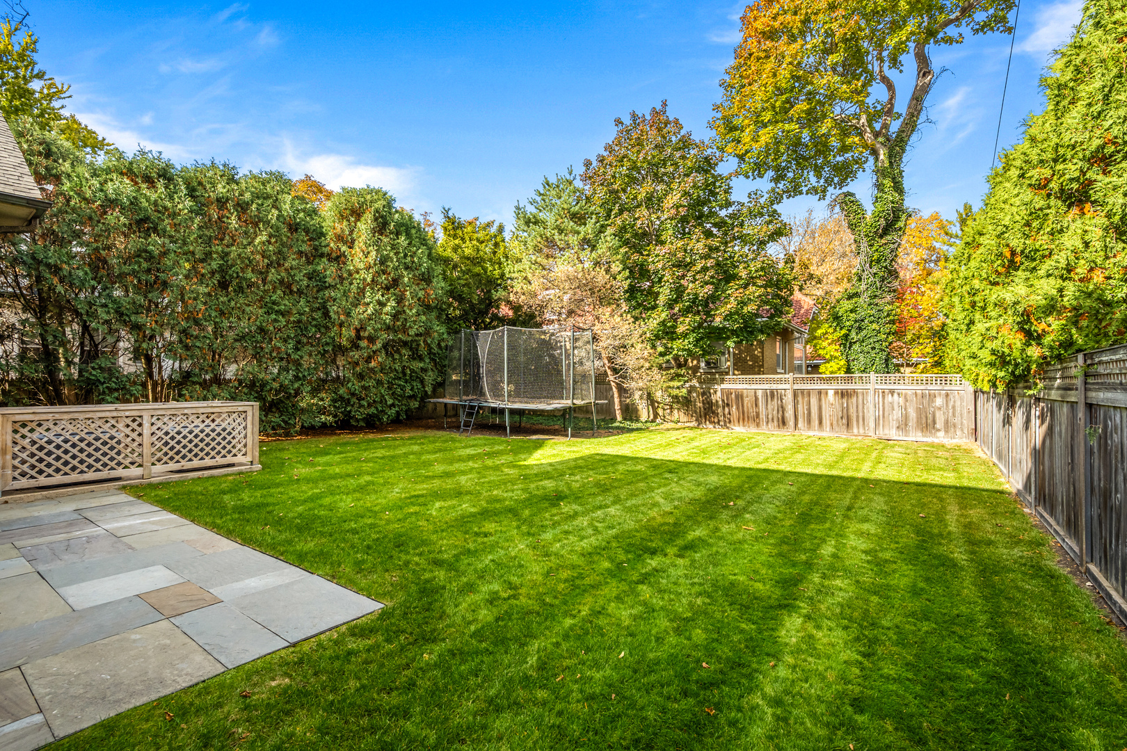 512 Elmwood Ave Wilmette, IL 60091