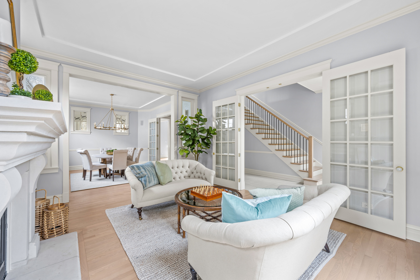 512 Elmwood Ave Wilmette, IL 60091