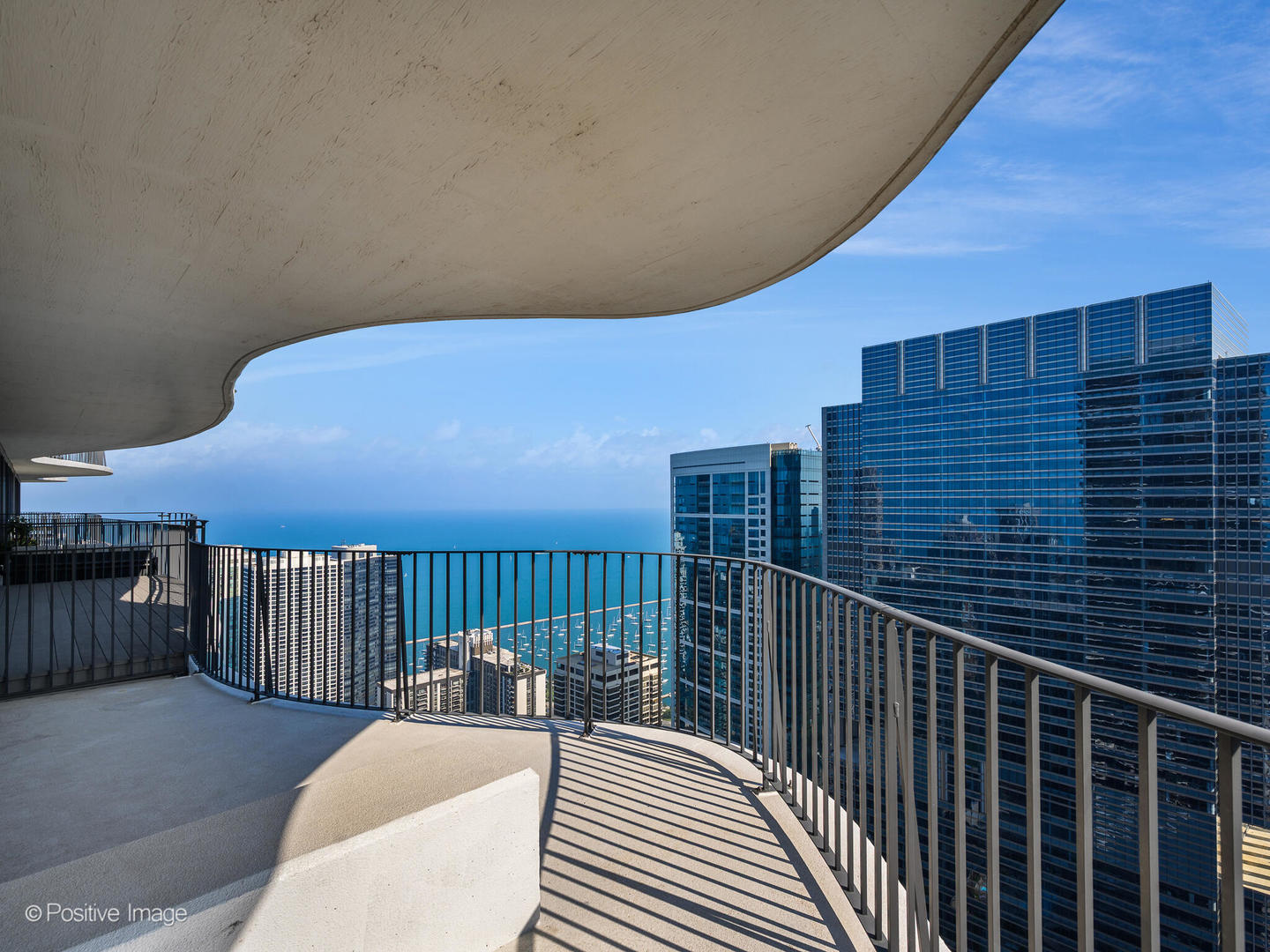 225 N Columbus Dr #6301 Chicago, IL 60601