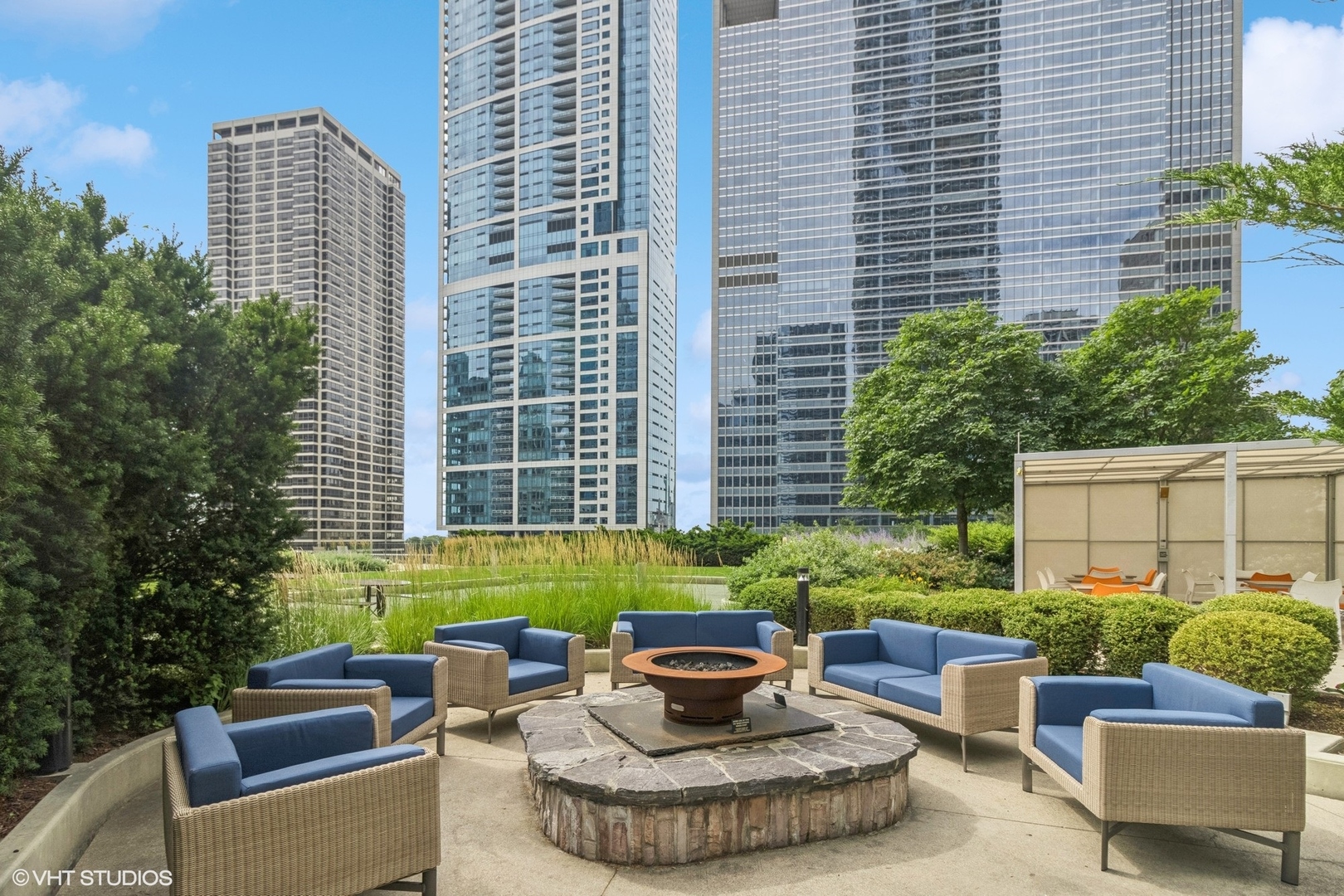 225 N Columbus Dr #6301 Chicago, IL 60601