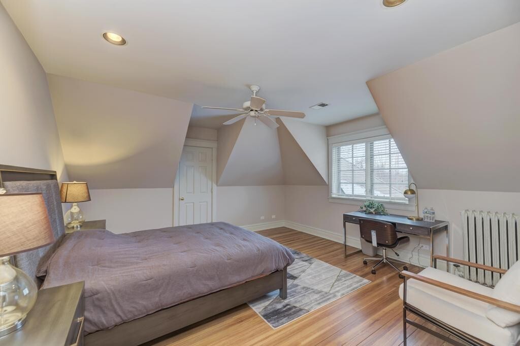 1499 Sheridan Rd Highland Park, IL 60035