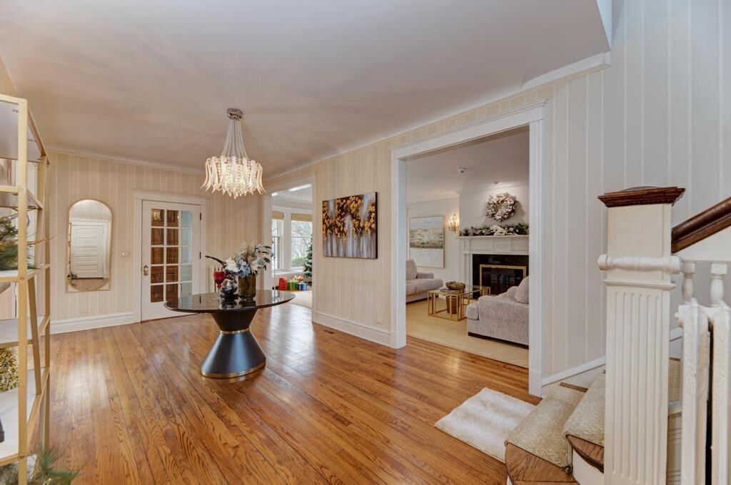 1499 Sheridan Rd Highland Park, IL 60035