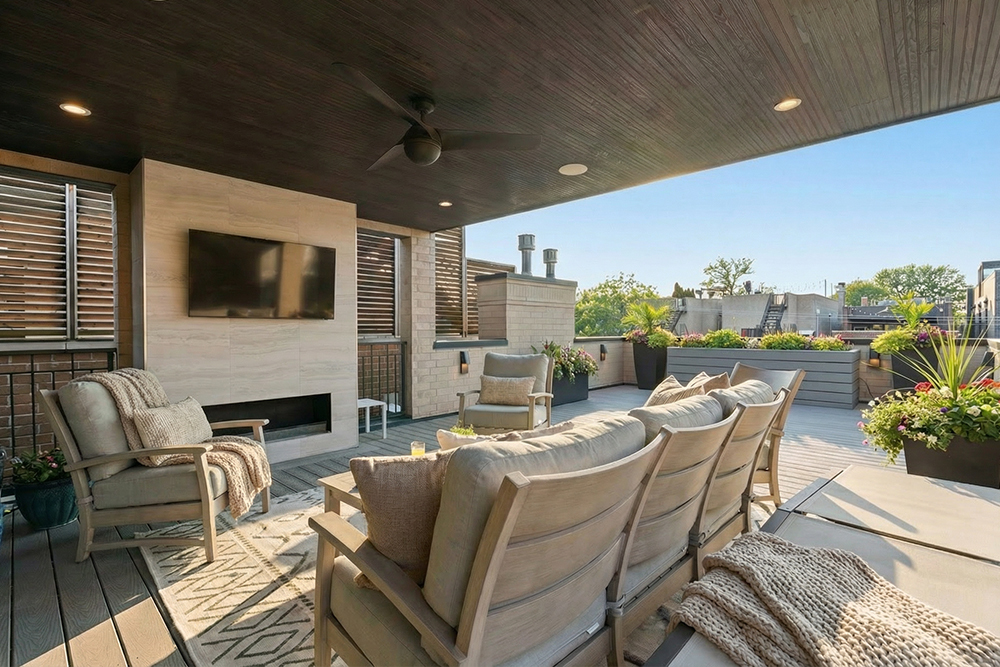 2044 N Fremont St Chicago, IL 60614