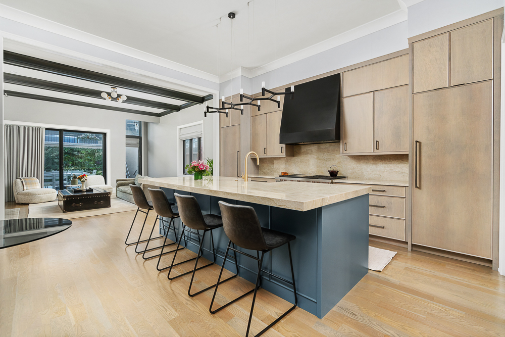 2044 N Fremont St Chicago, IL 60614