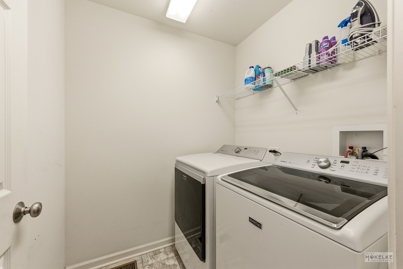 1811 Flagstone St Joliet, IL 60431