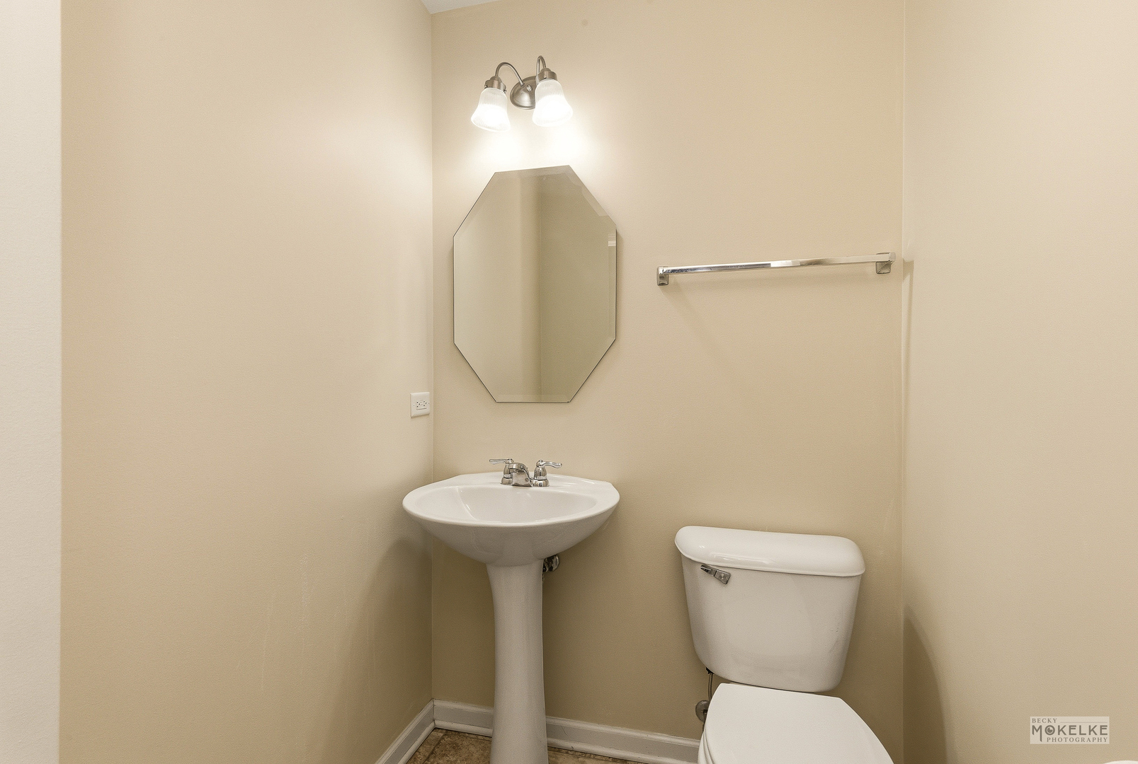 1811 Flagstone St Joliet, IL 60431