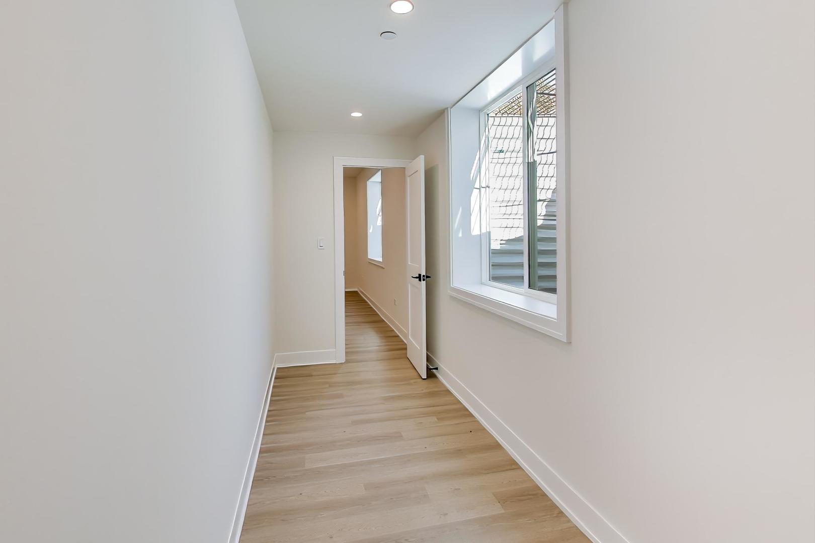 1839 Shelley Ct Highland Park, IL 60035