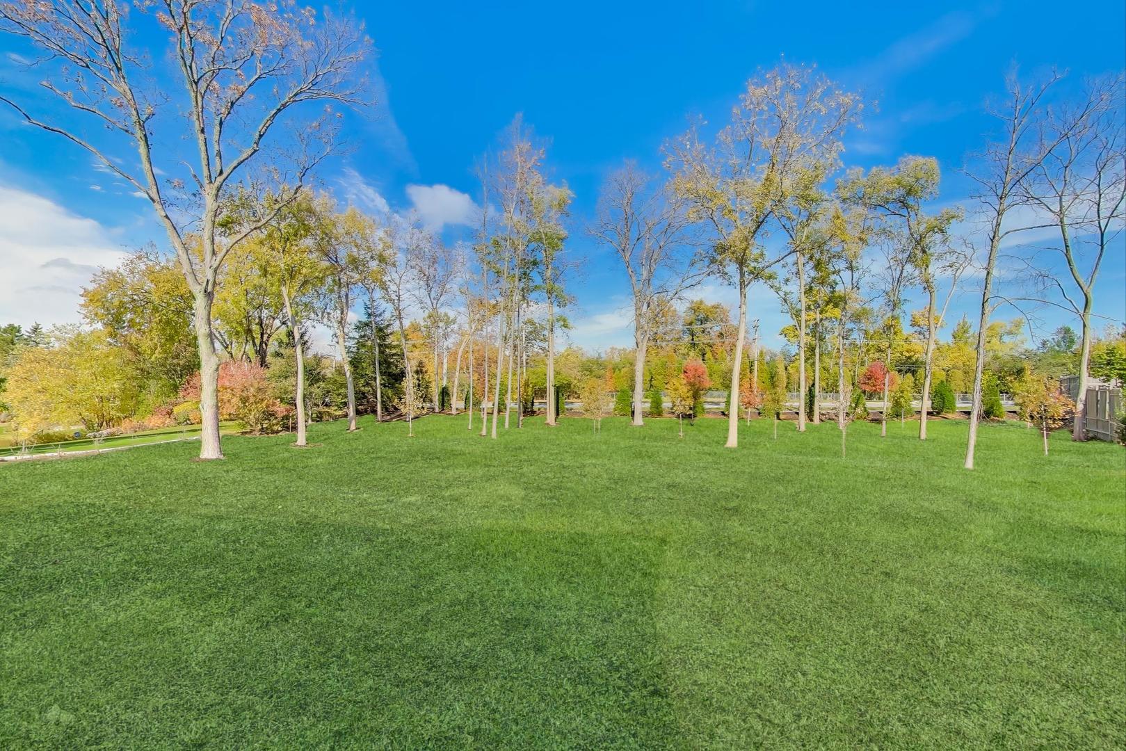 1839 Shelley Ct Highland Park, IL 60035