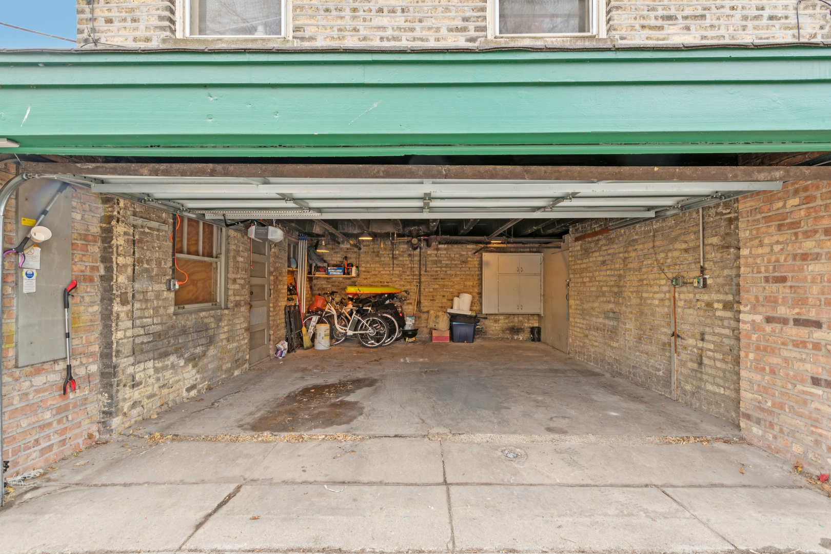 817 BRUMMEL St #2N Evanston, IL 60202