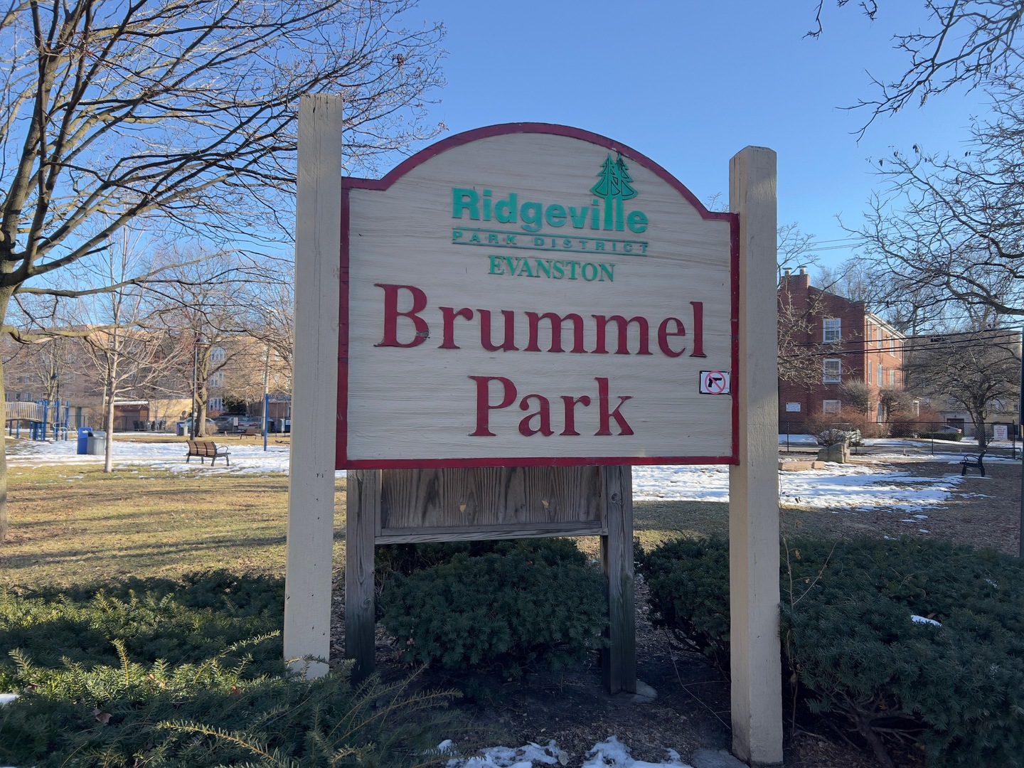 817 BRUMMEL St #2N Evanston, IL 60202