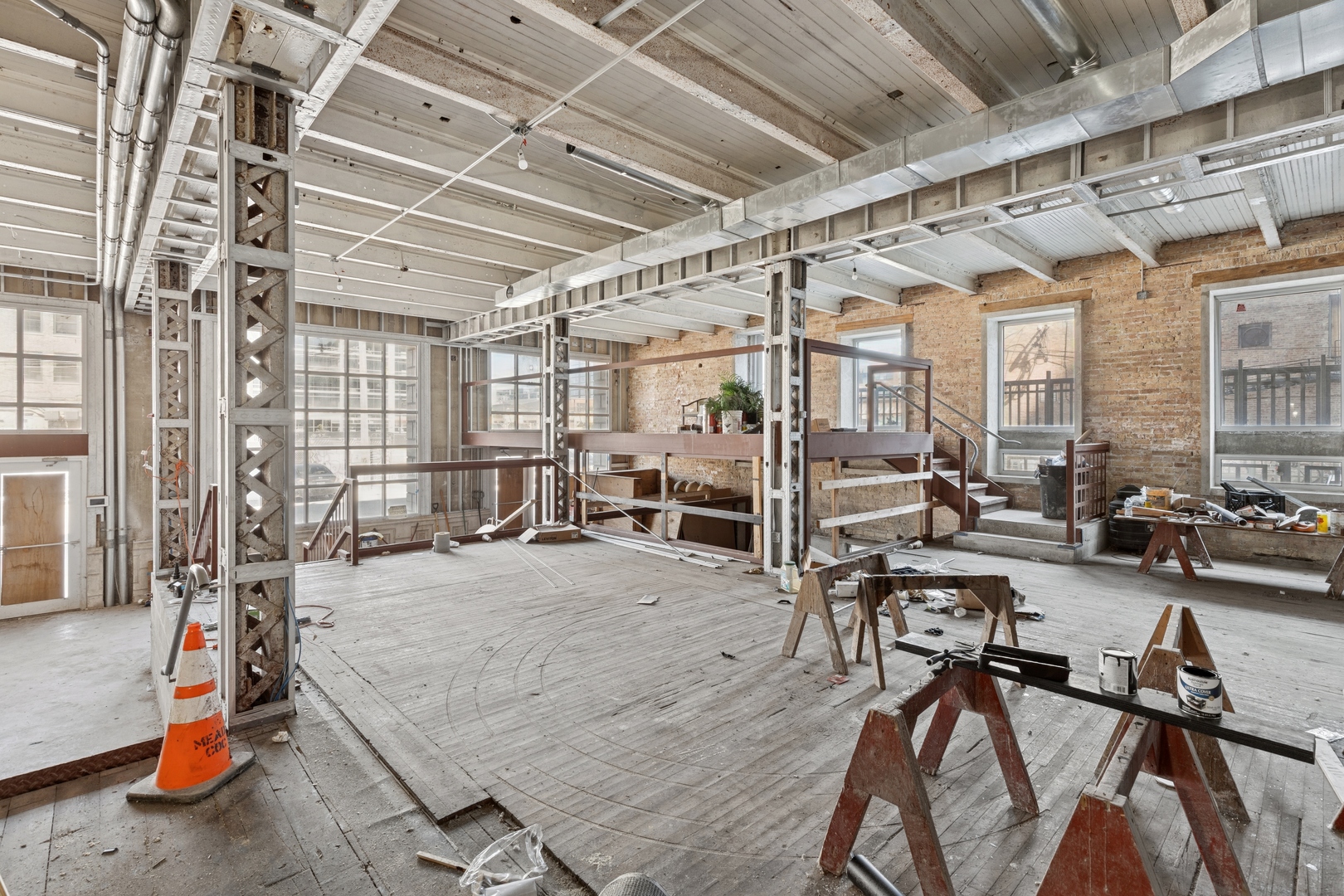 165 N May St Chicago, IL 60607