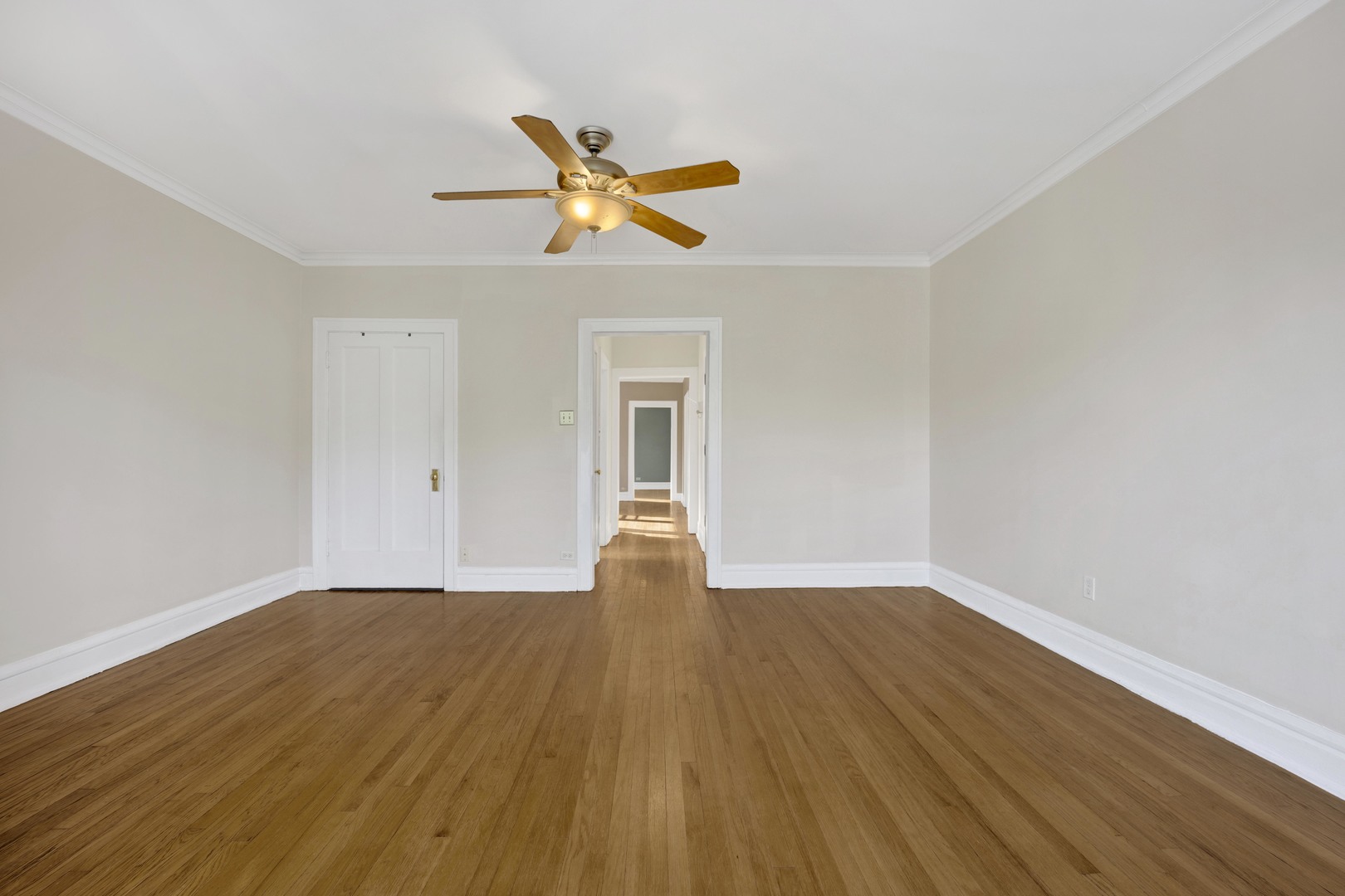 217 Chicago Ave #3 Oak Park, IL 60302