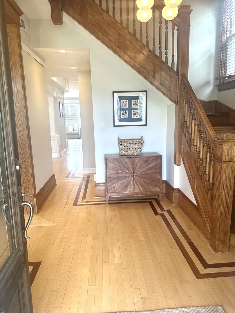 1241 Maple Ave Wilmette, IL 60091