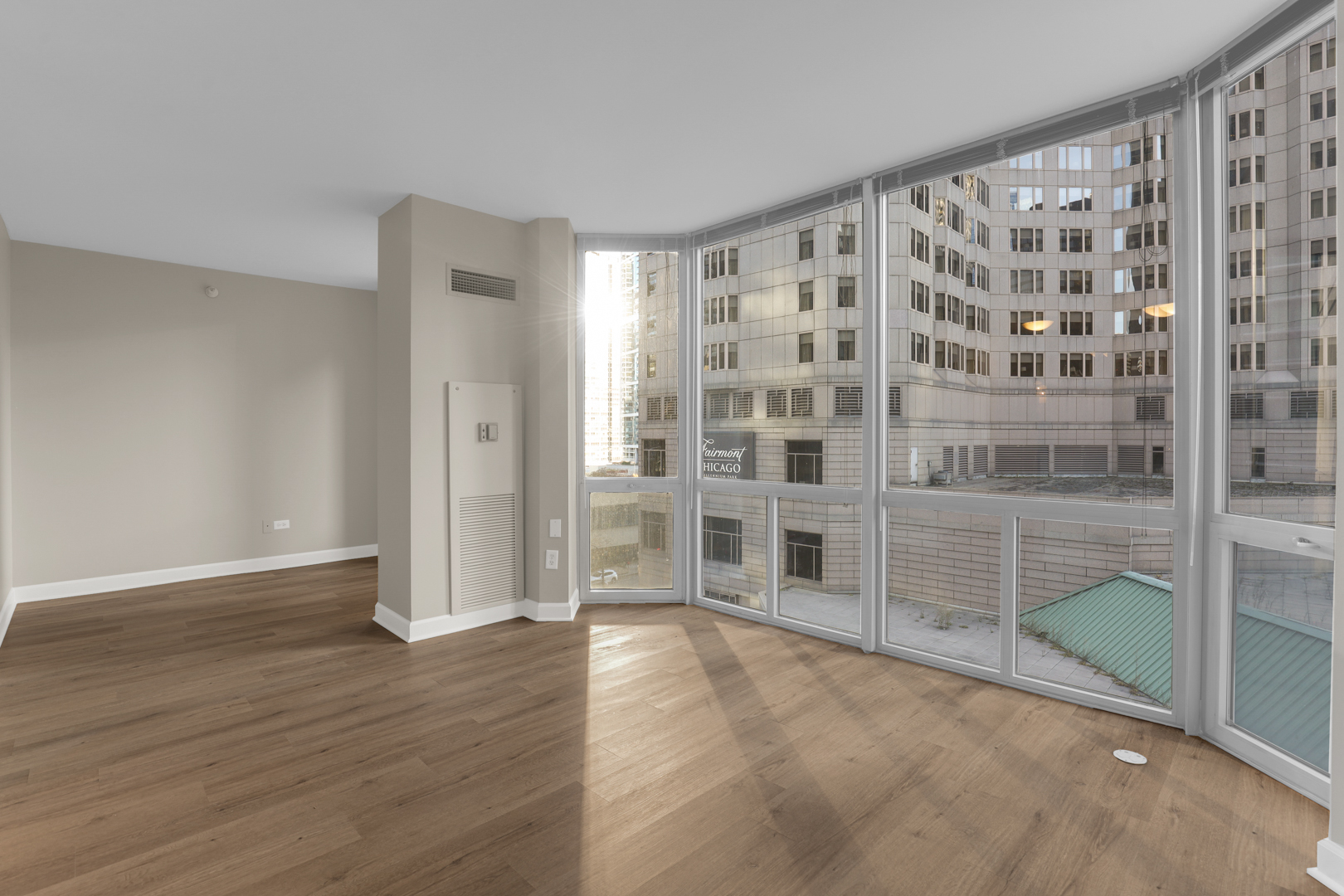 222 N Columbus Dr #611 Chicago, IL 60601