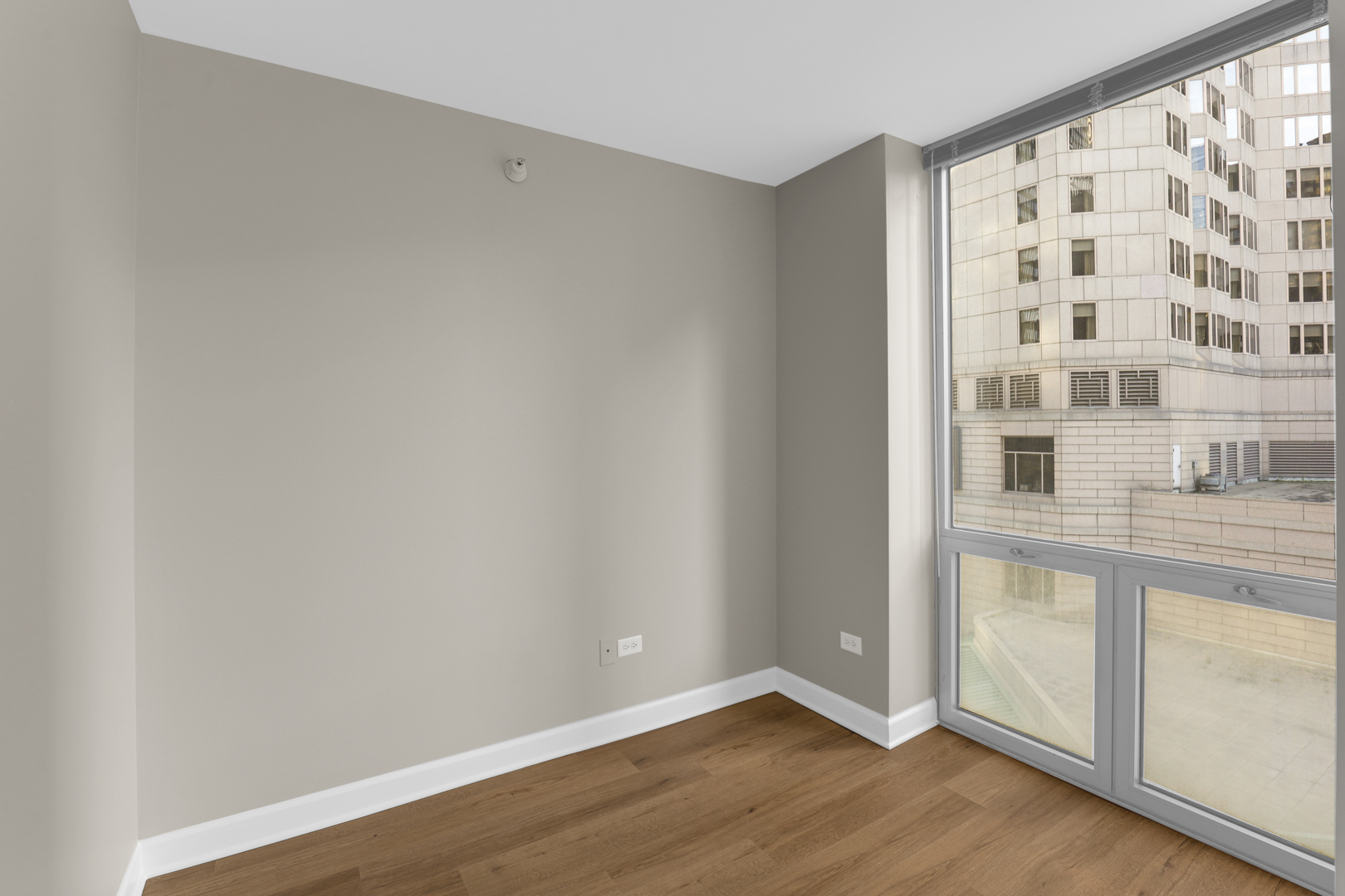 222 N Columbus Dr #611 Chicago, IL 60601