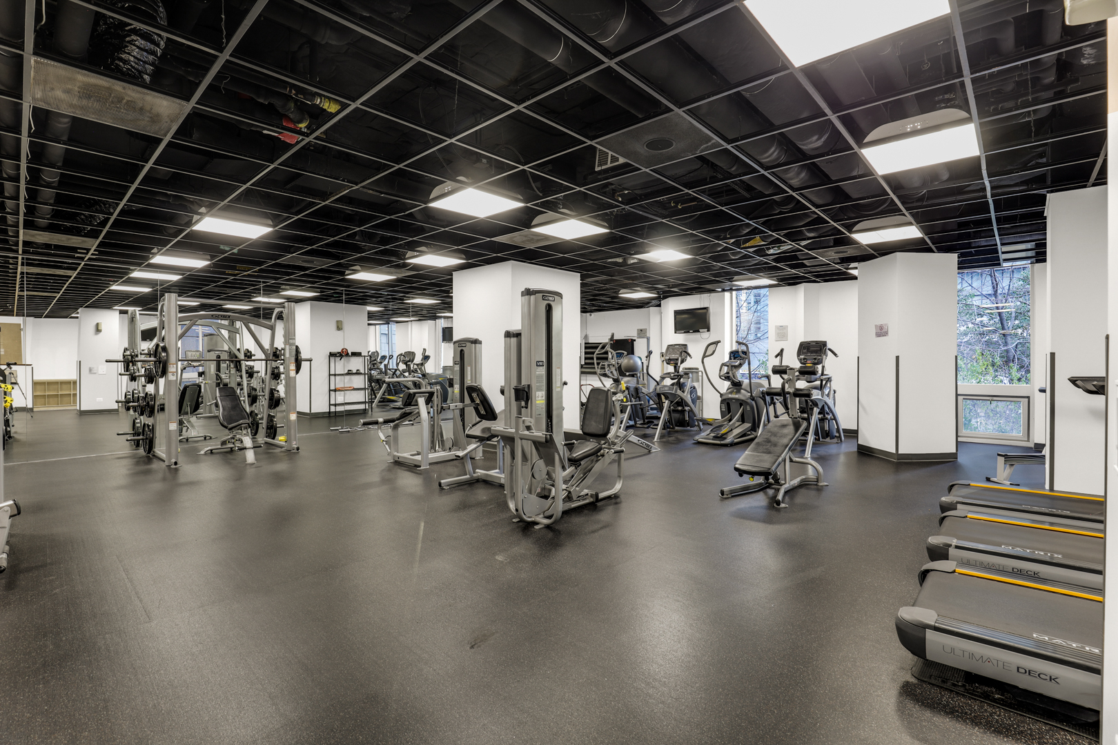 222 N Columbus Dr #611 Chicago, IL 60601