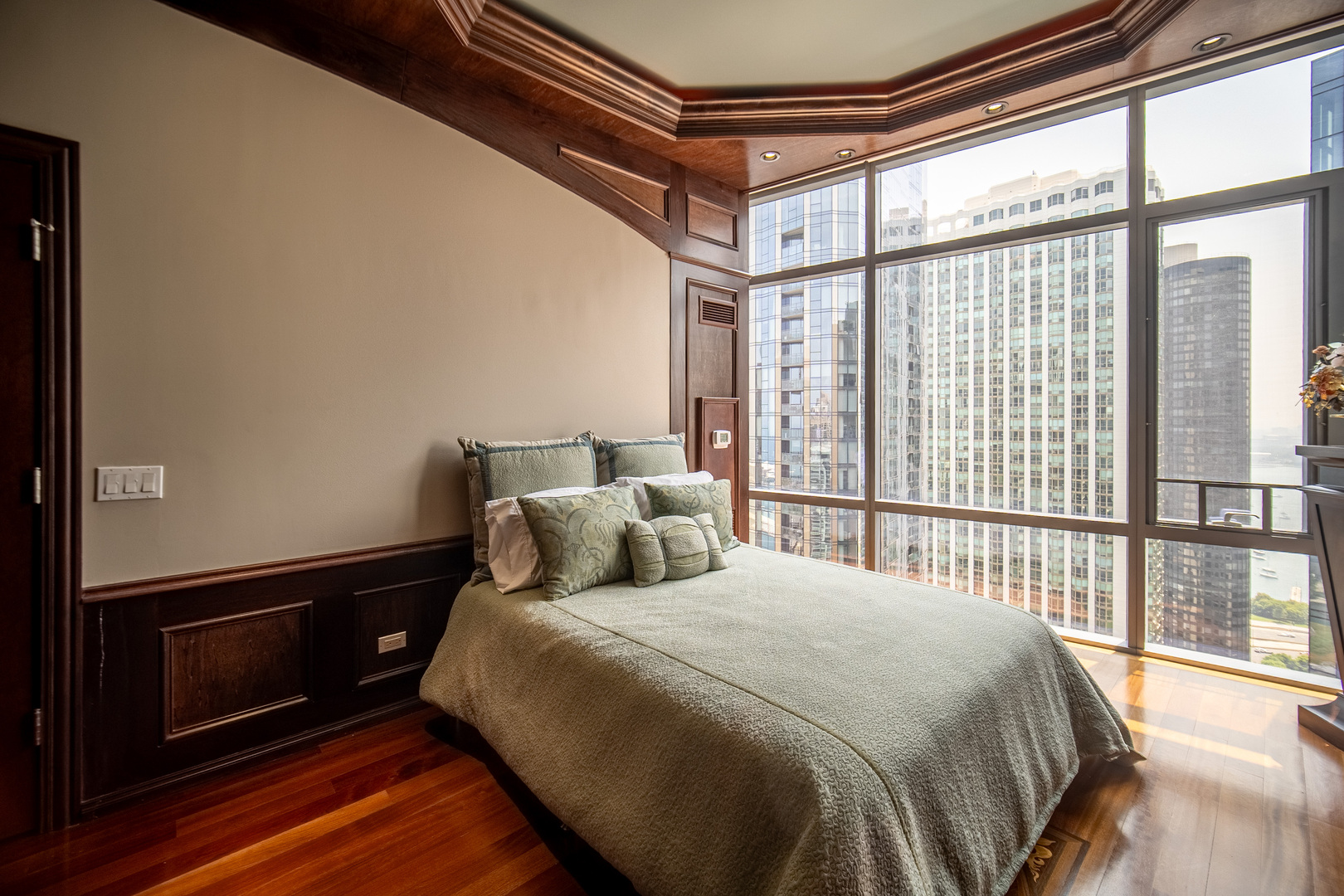 450 E Waterside Dr #3302 Chicago, IL 60601