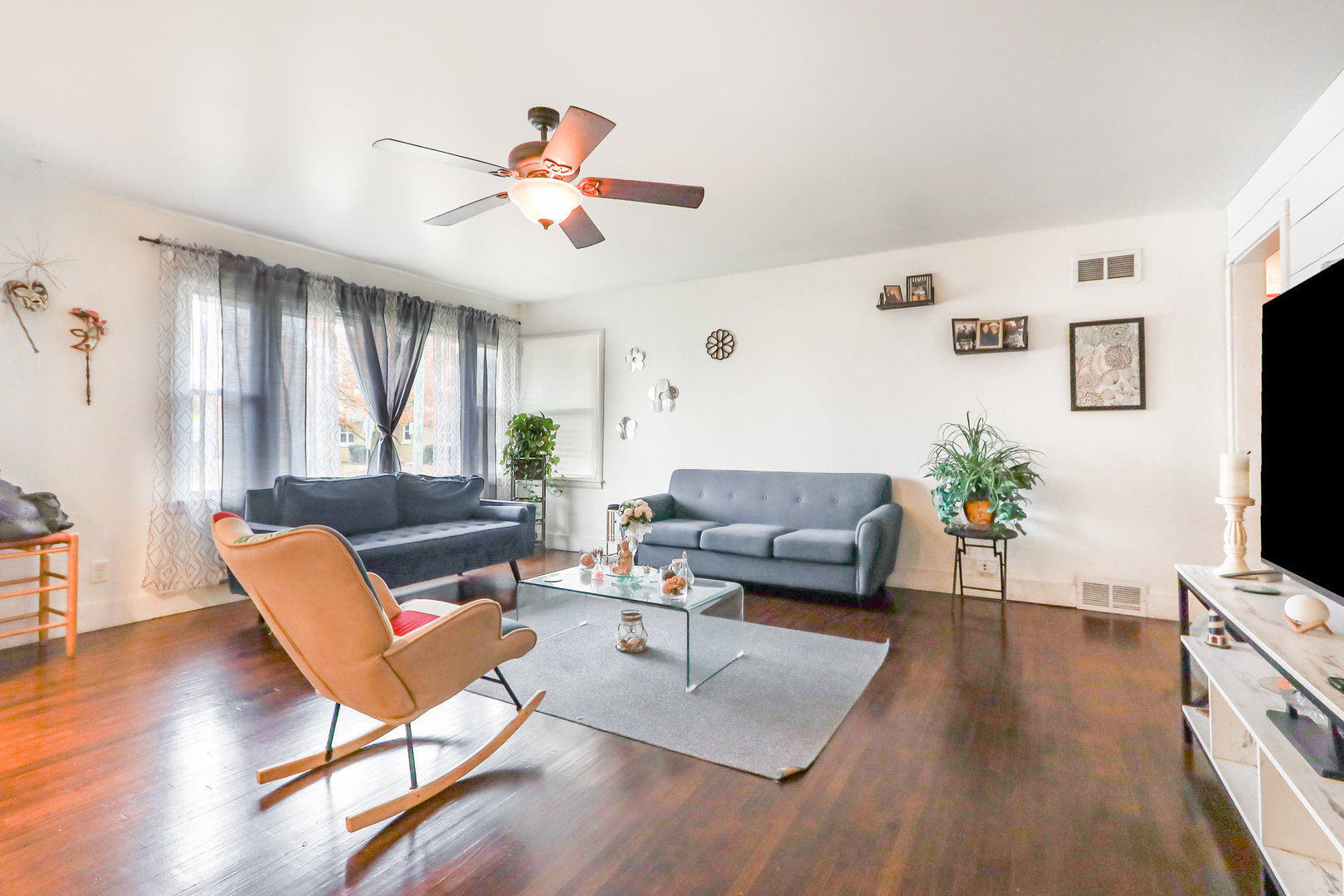 1404 Clara Ave Joliet, IL 60435