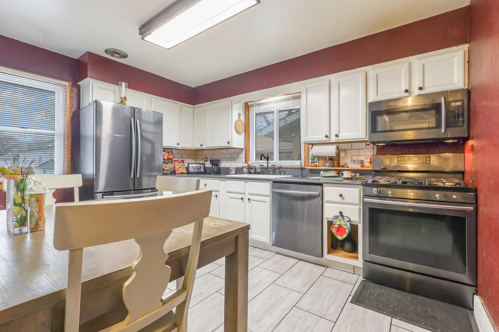 1404 Clara Ave Joliet, IL 60435