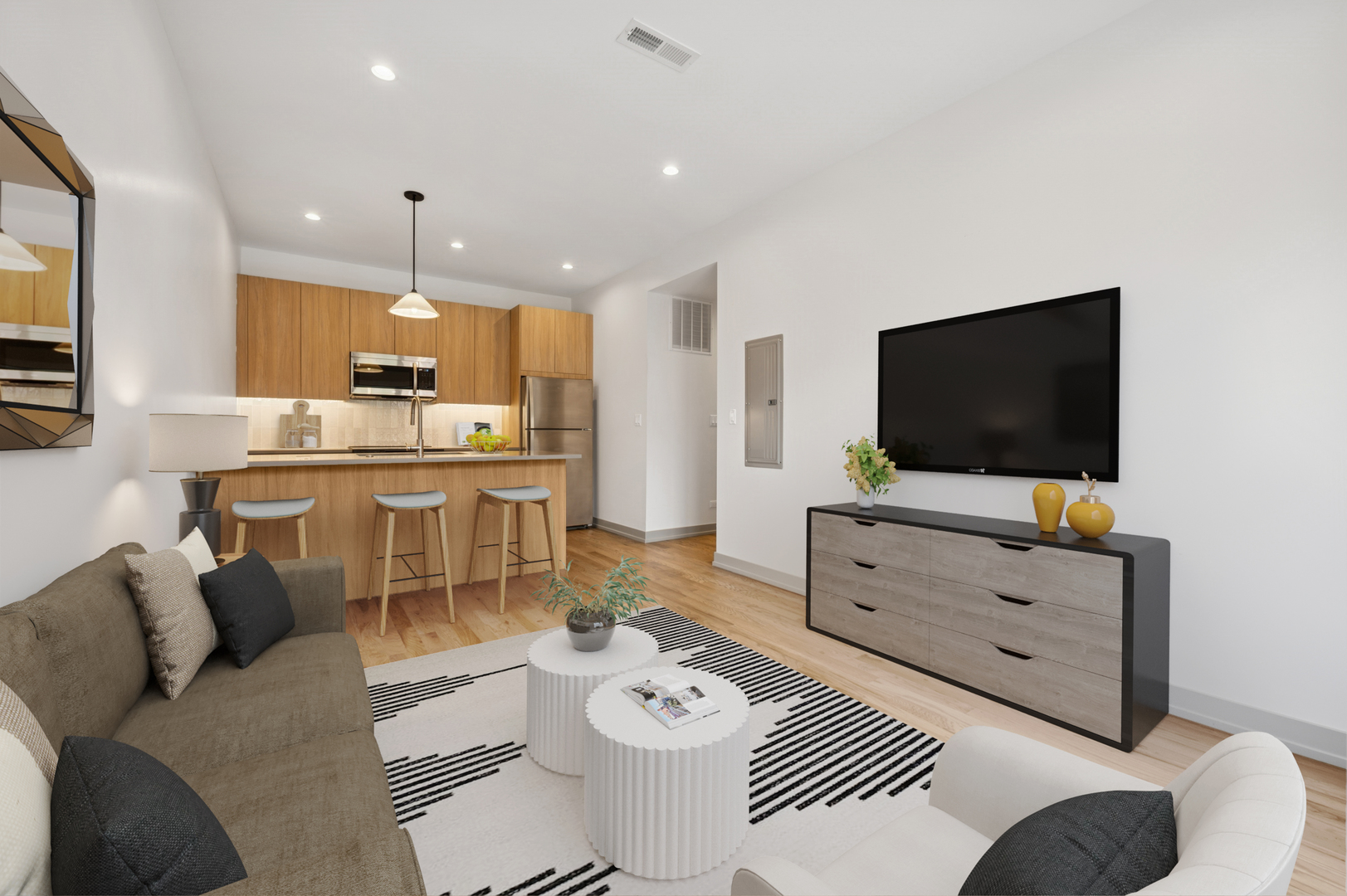 1331 W Estes Ave #1A Chicago, IL 60626