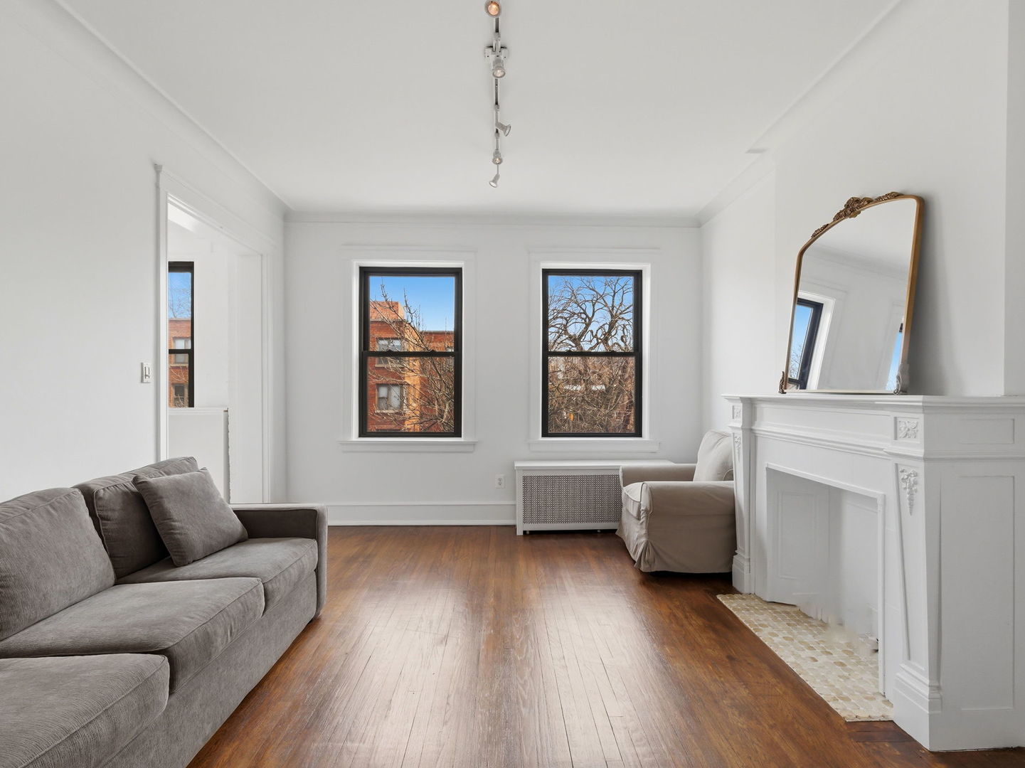 5108 S Woodlawn Ave #3G Chicago, IL 60615