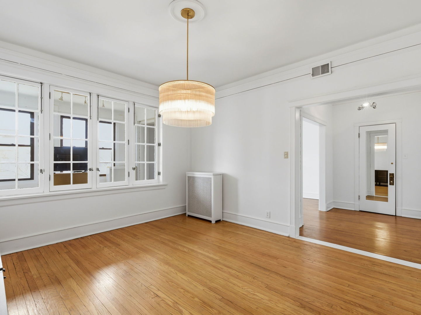 5108 S Woodlawn Ave #3G Chicago, IL 60615