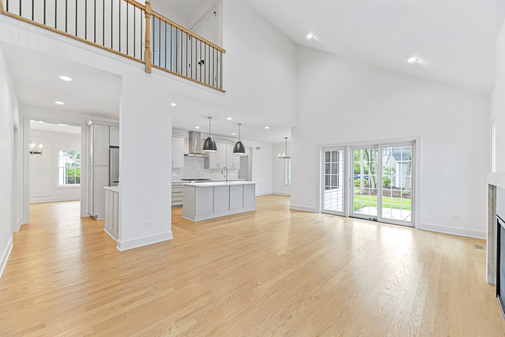 1672 Huntington Ln Highland Park, IL 60035