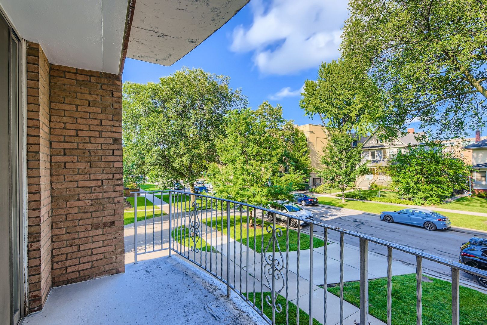 415 Wesley Ave #21 Oak Park, IL 60302