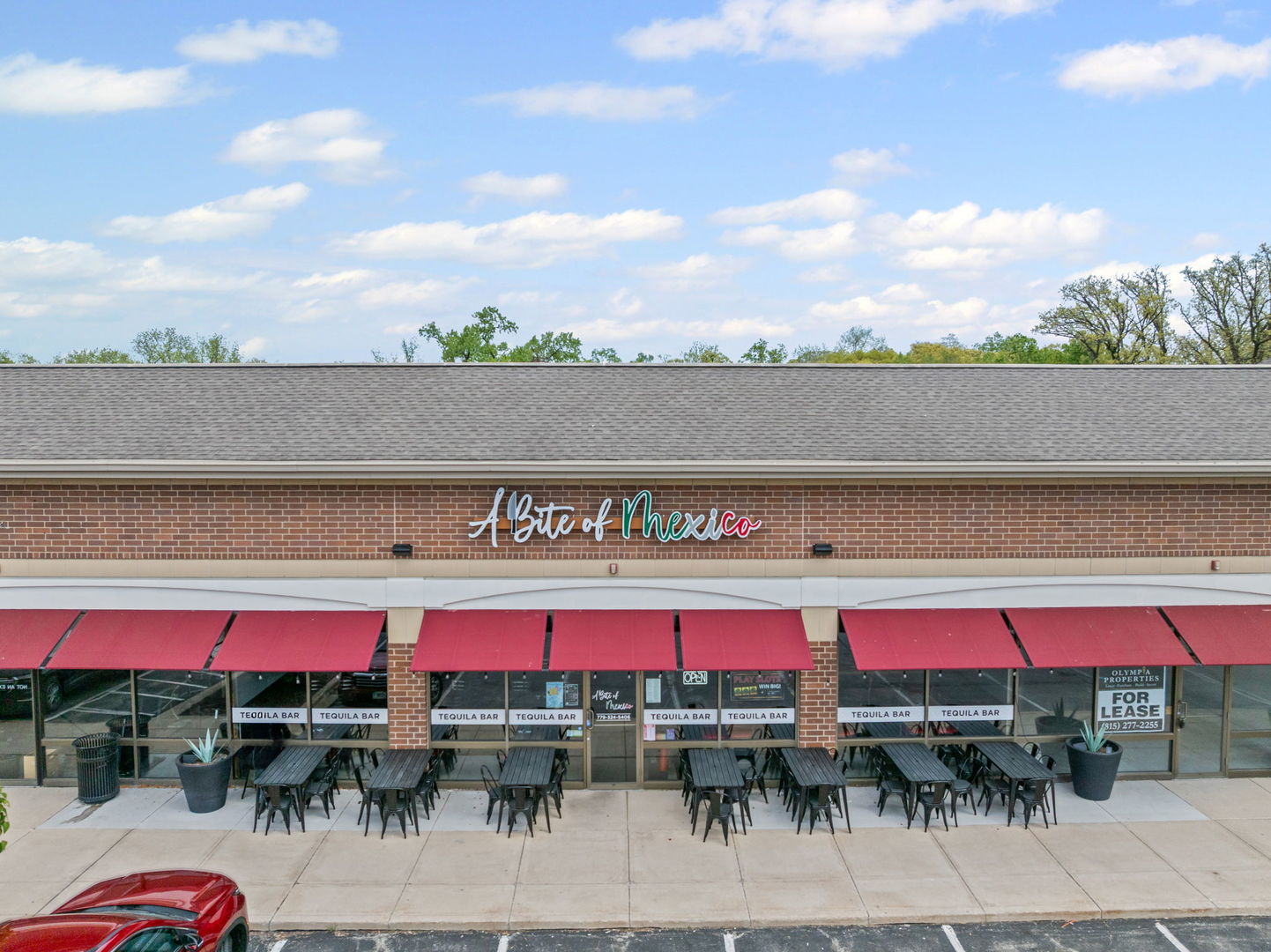 11212 - 11244 W Lincoln Hwy Mokena, IL 60448