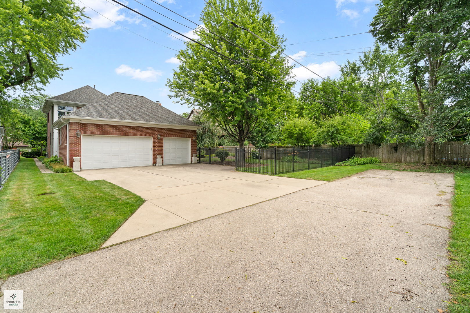 1133 Manor Dr Wilmette, IL 60091