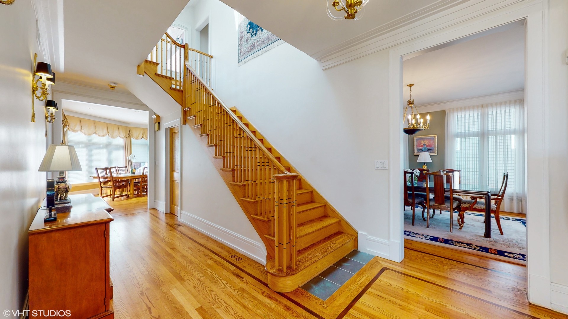 1133 Manor Dr Wilmette, IL 60091