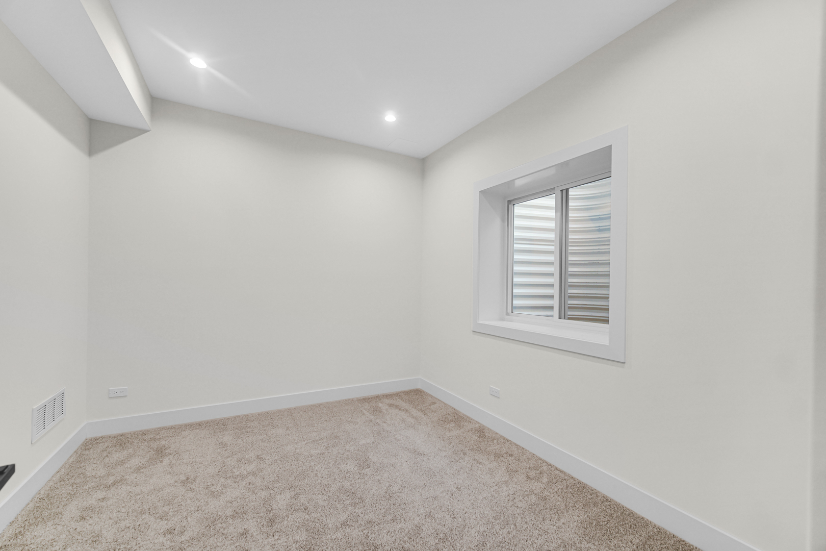 954 Osterman Ave Deerfield, IL 60015