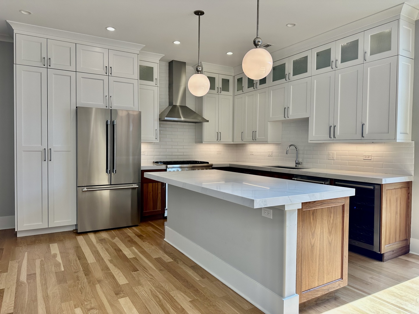 4133 N Kenmore Ave #2E Chicago, IL 60613