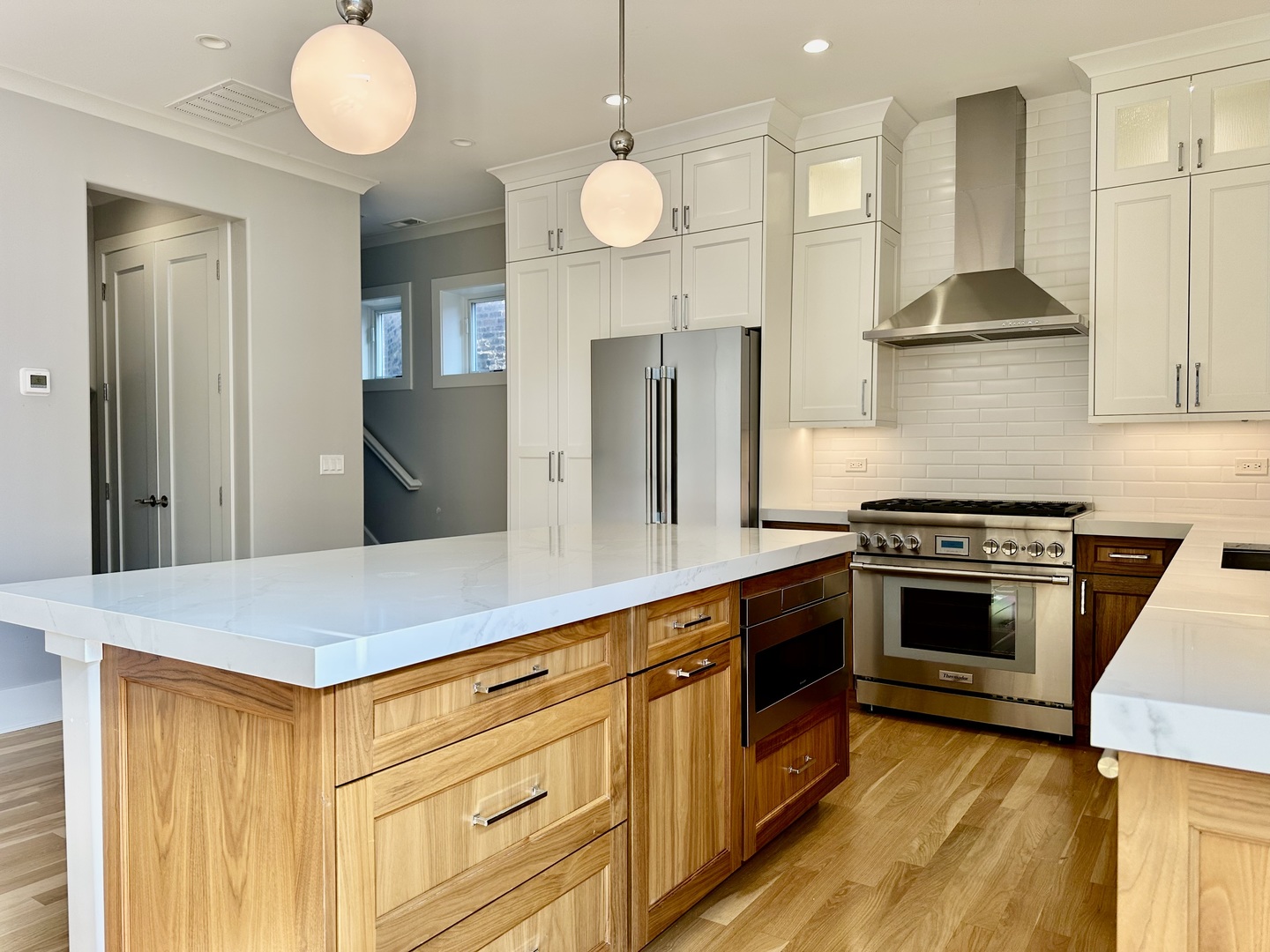 4133 N Kenmore Ave #2E Chicago, IL 60613