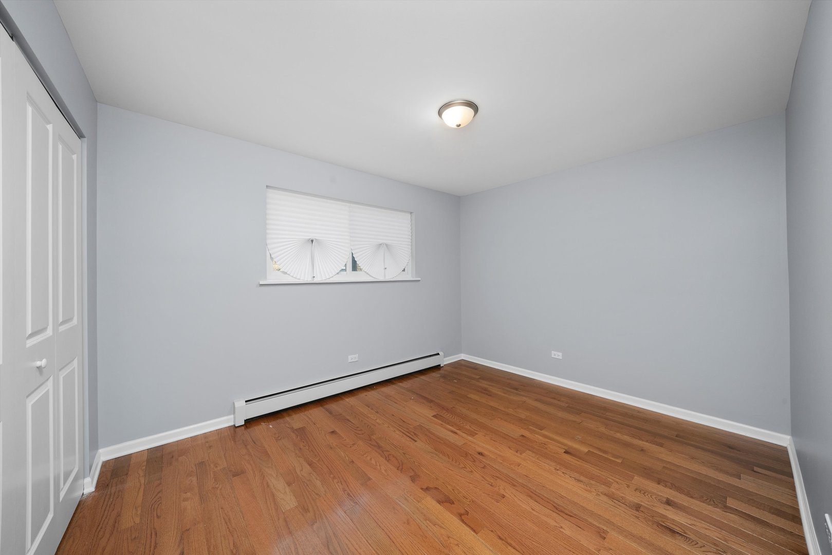 327 S Wisconsin Ave #5B Oak Park, IL 60302