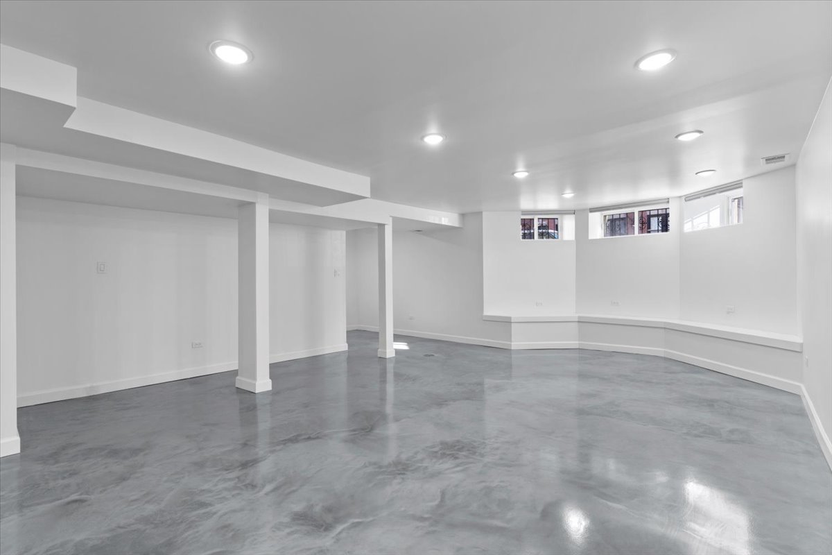 722 S Laflin St #G Chicago, IL 60607