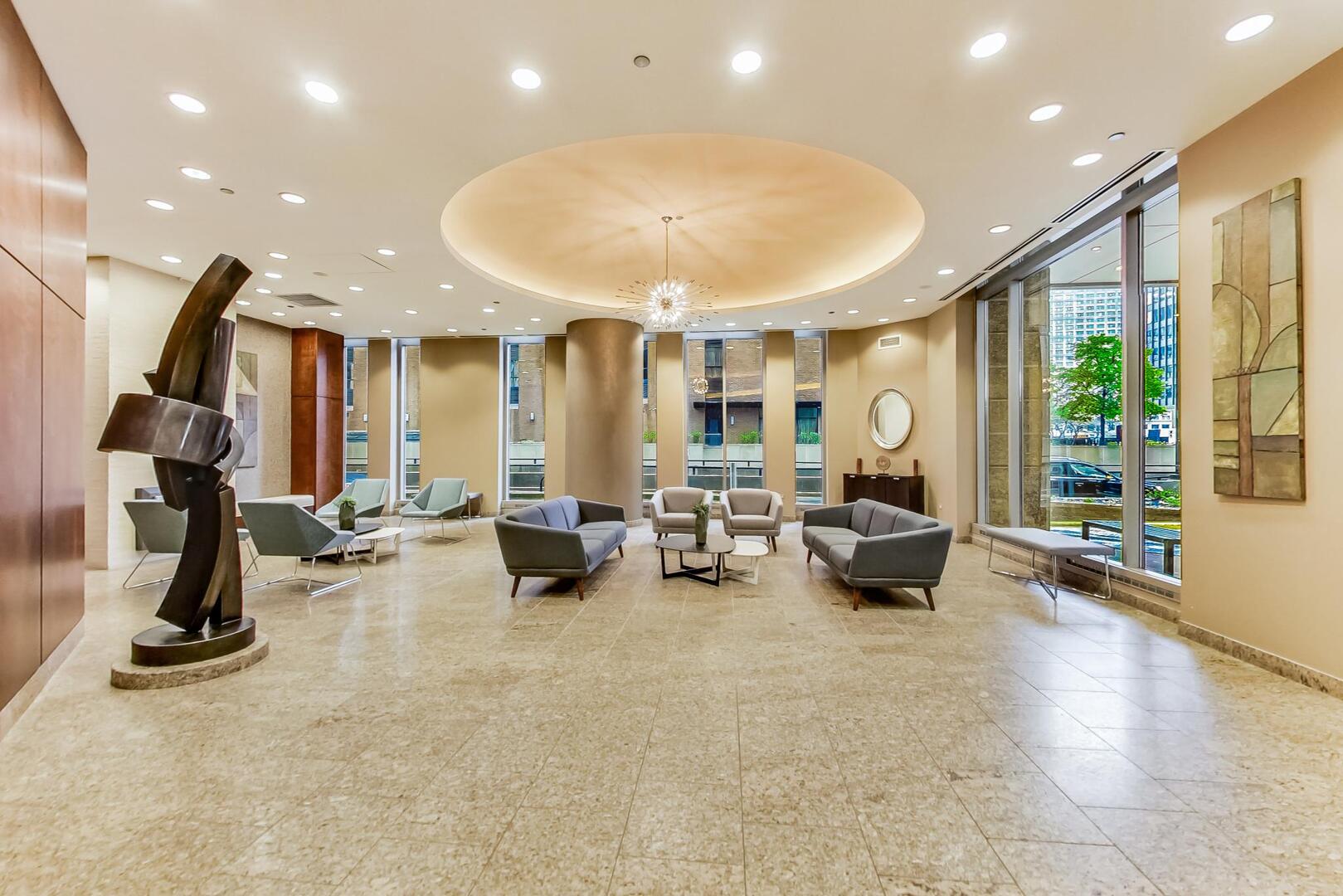 222 N COLUMBUS Dr #1602 Chicago, IL 60601