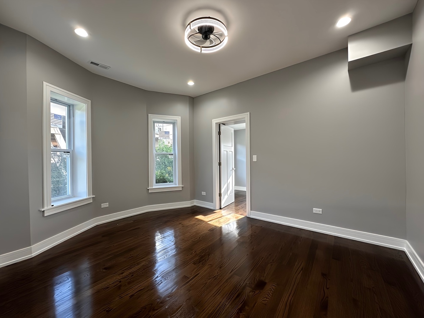 6331 S Elizabeth St Chicago, IL 60636