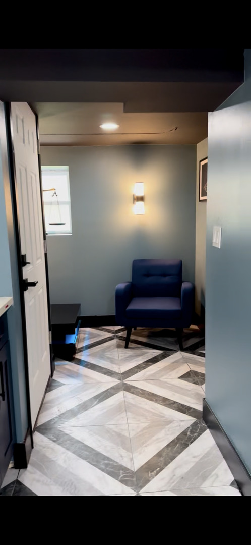 6331 S Elizabeth St Chicago, IL 60636