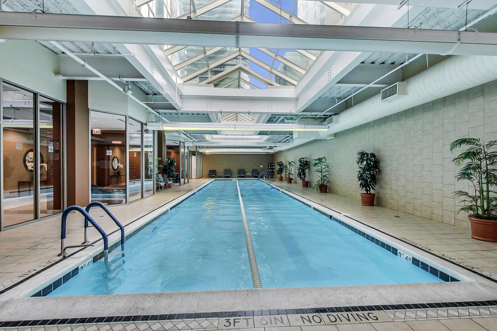 222 N Columbus Dr #1703 Chicago, IL 60601