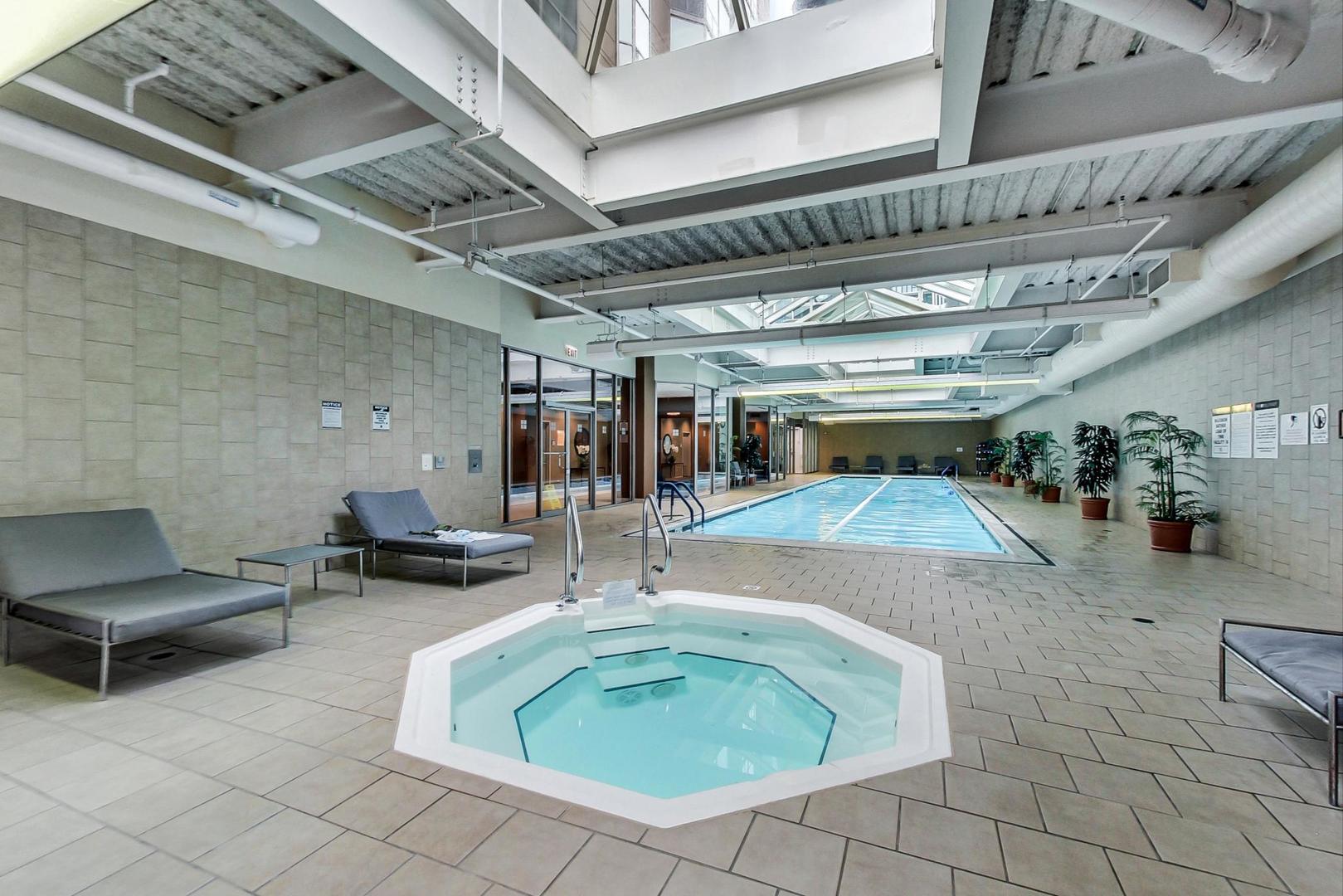 222 N Columbus Dr #1703 Chicago, IL 60601