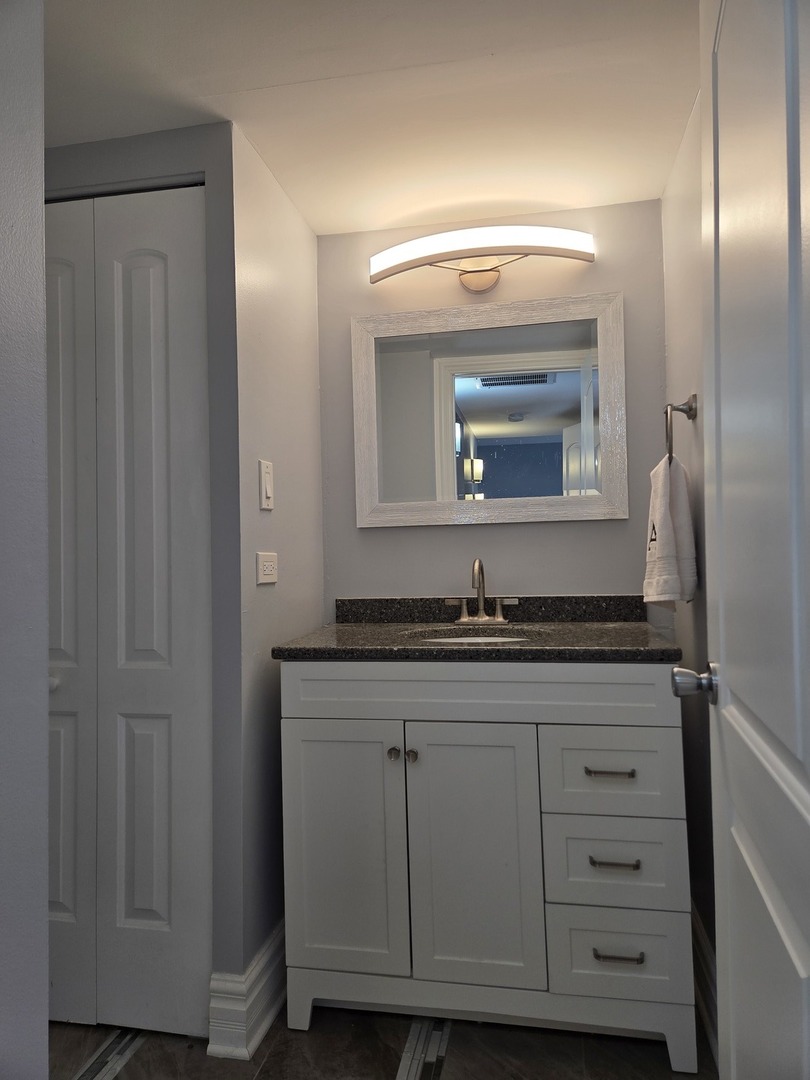 840 Elder Rd #A216 Homewood, IL 60430