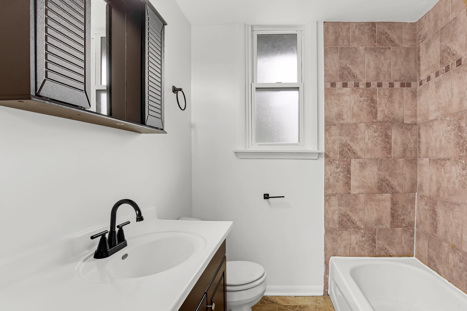 18548 Lyn Ct Homewood, IL 60430