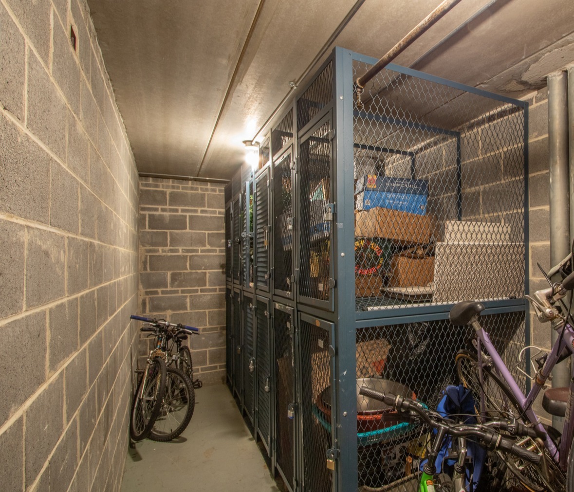 9128 W Ter Dr #2D Niles, IL 60714