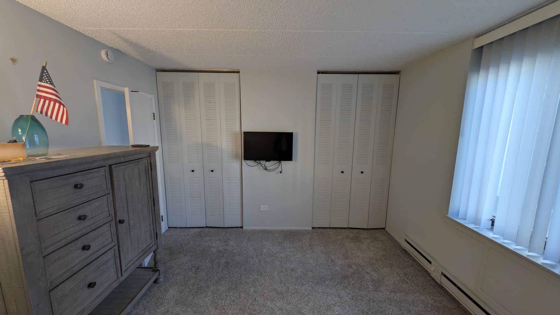 9128 W Ter Dr #2D Niles, IL 60714