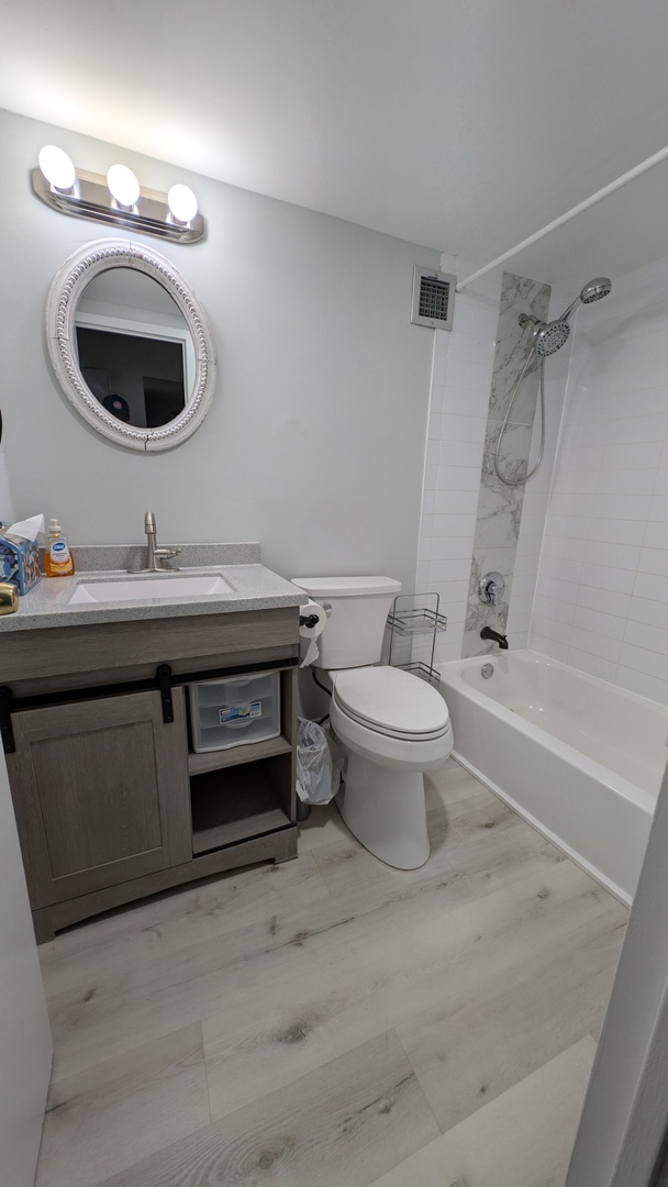 9128 W Ter Dr #2D Niles, IL 60714