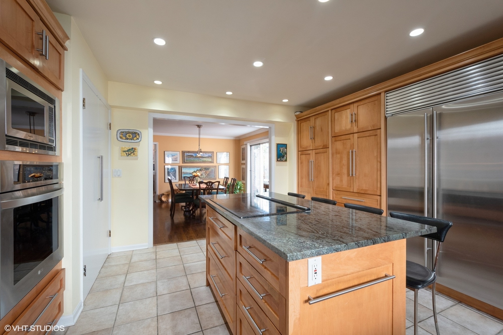 2510 Sheridan Rd Evanston, IL 60201